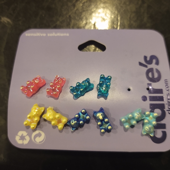 Claire's earrings - Picture 5 of 6